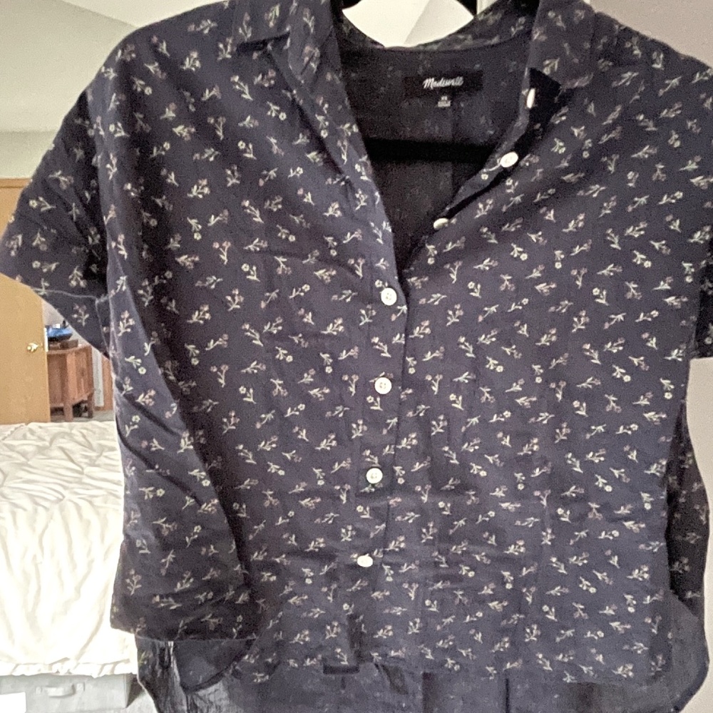 Madewell Button up Top XS